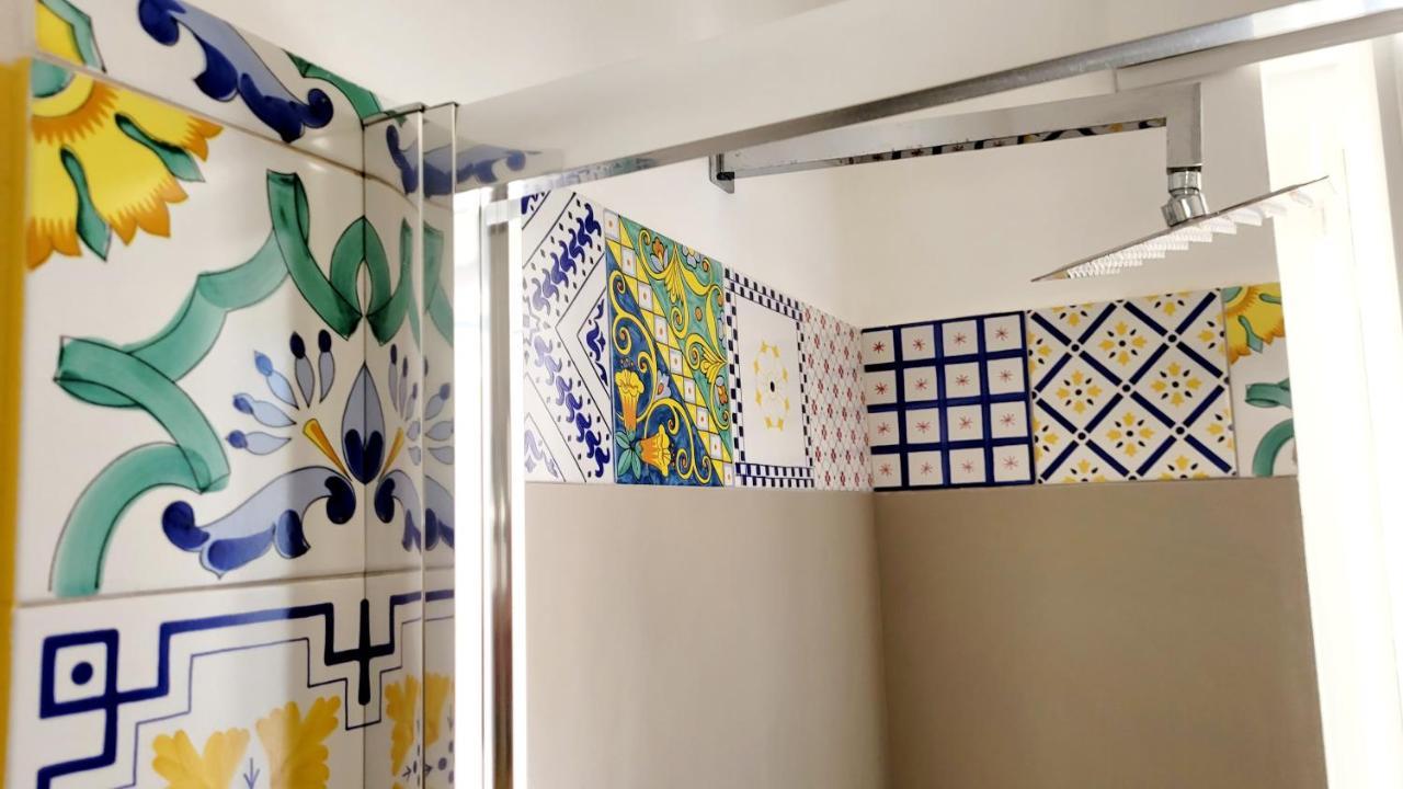 Zanzi 'S Charming Rooms Avola Exteriör bild