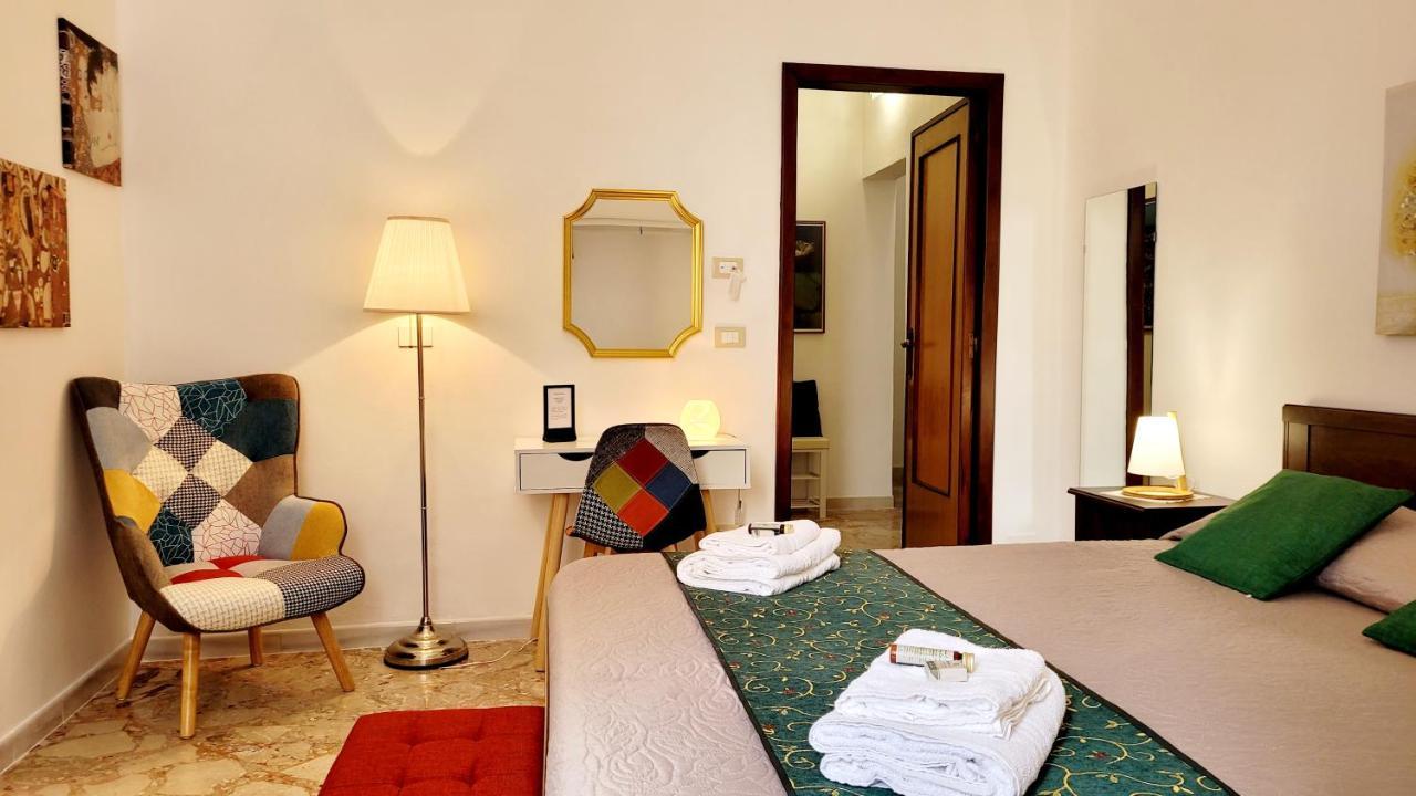 Zanzi 'S Charming Rooms Avola Exteriör bild